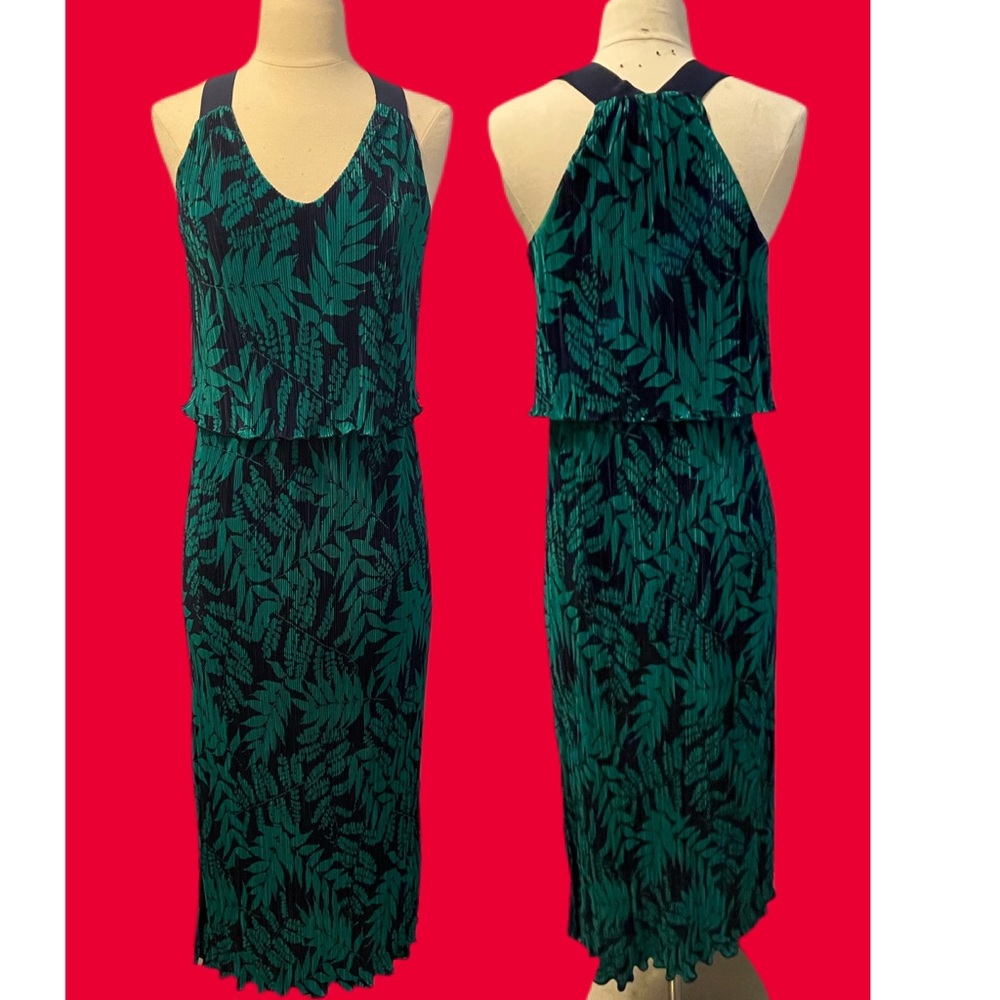 Banana Republic Pleated Dress!